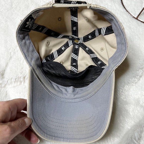 Adidas Logo Snapback Dad Cap Baseball Hat Cream Adult Unisex OS - Picture 8 of 11